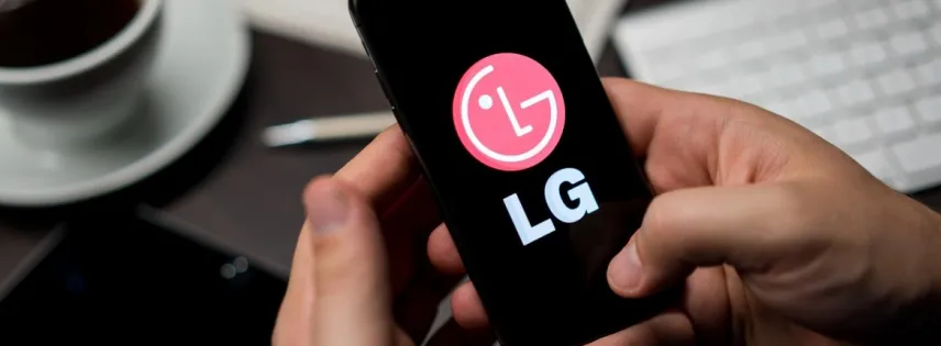 A háttérben hasít az LG A háttérben hasít az LG