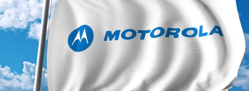 A Motorola Edge Plus A Motorola Edge Plus