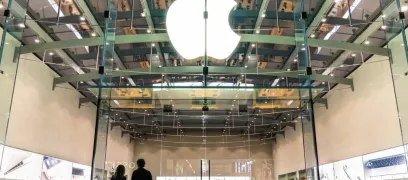 Régi vágású, új köntösben érkezik az új iPhone Régi vágású, új köntösben érkezik az új iPhone