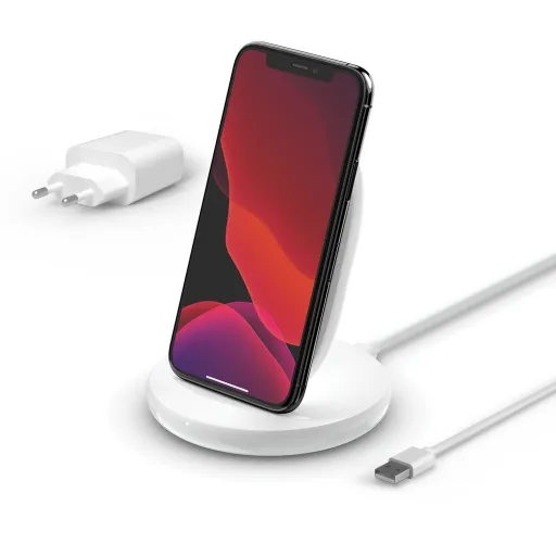 Belkin BOOST CHARGE Qi 15W vezeték nélküli töltőállvány tápegységgel (EU hálózati adapterrel) - Fehér