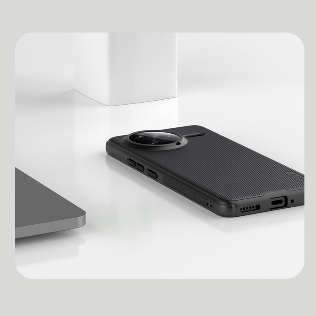 Nillkin Super Frosted PRO Mágneses Hátlapi Tok Poco F7 Ultra Fekete tok - 8