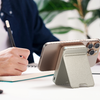 Satechi Qi2 10K Magnetic Power Bank with Stand - Sand - 1. kép