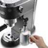 DeLonghi Dedica Style EC685.BK Eszpresszó kávéfőző - 1. kép