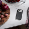 iPhone 17 Pro Gránitszürke Beats tok MagSafe és Kamera Irányítással - 1. kép