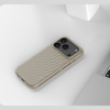  Apple iPhone 17 Pro Max Arany Nillkin Super Frosted PRO hátlap - 4. kép
