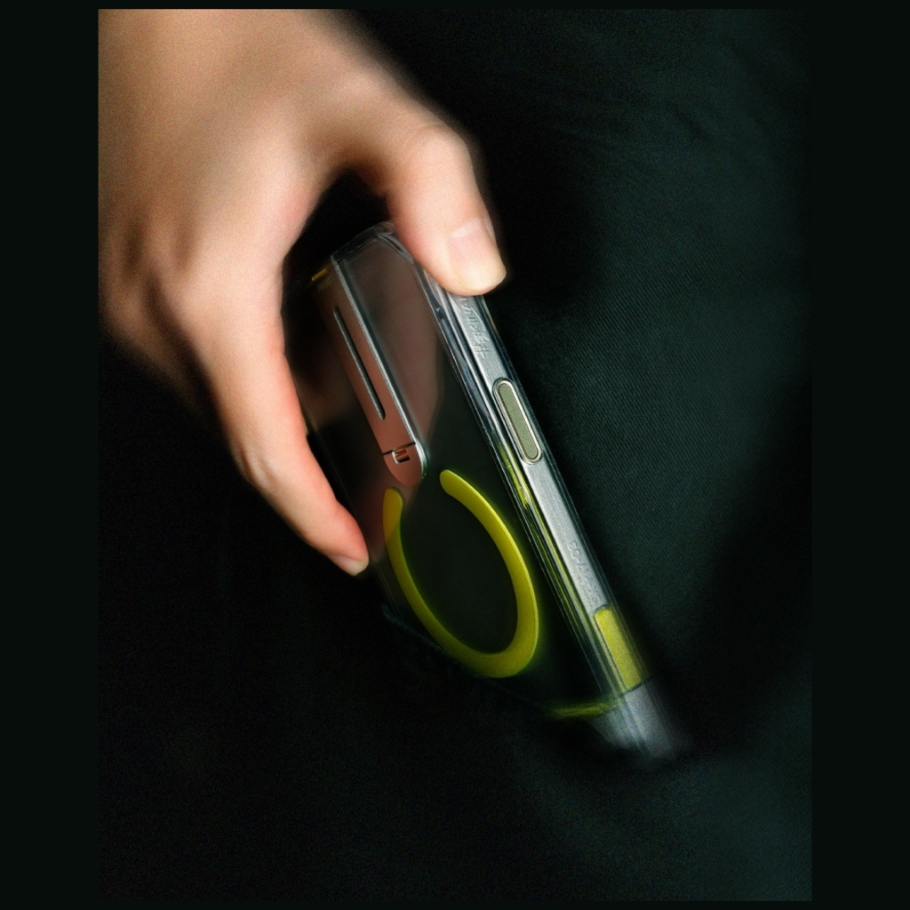 iPhone 16 Pro Skinarma Helix mágneses töltés 360 fokban forgatható állvány tok titán - 7