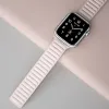 Apple Watch 4/5/6/7/8/SE/Ultra (42/44/45/49mm) Mágneses óraszíj barna - 4. kép