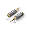 Ugreen 2.5 mm-es mikro jack (dugasz) és 3.5 mm-es mini jack (aljzat) audio átalakító adapter (20501) - 0. kép