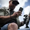 Tactical MagForce Hyperstealth 2.0 tok iPhone 13 Pro-hoz Fekete/Piros - 4. kép
