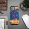Bewood Unique Vegas fa és műgyanta tok iPhone 15 Pro - pink és kék - 2. kép