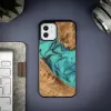 Bewood Unique Türkiz iPhone 12/12 Pro fa és gyanta tok - Türkiz Fekete tok - 0. kép