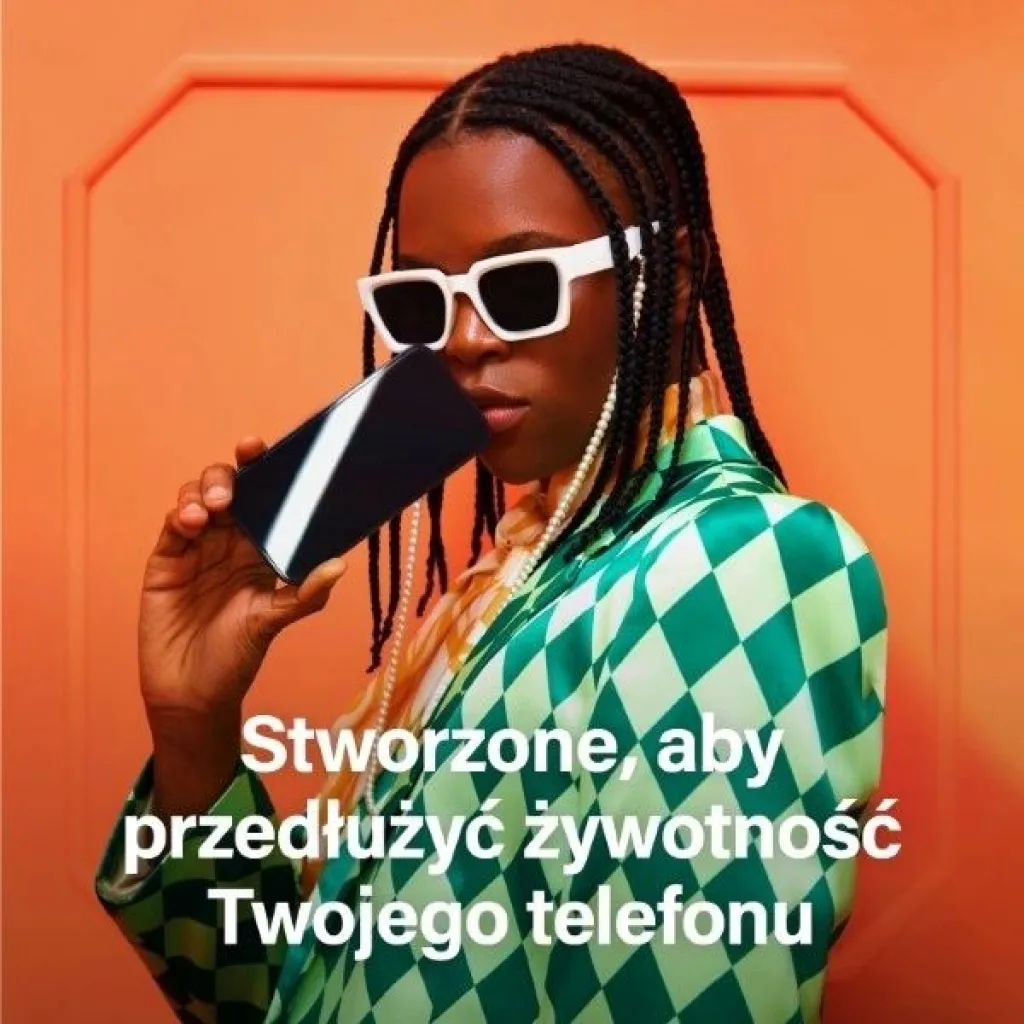 PanzerGlass Ultra-Wide Fit edzett üvegfólia pozicionálóval iPhone 15 Plus-hoz - 9