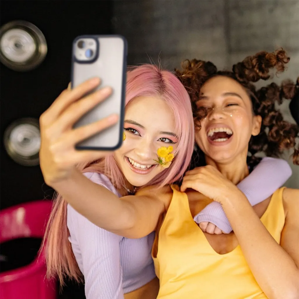  iPhone 15 Frost Clear SPIGEN Ultra Hybrid tok - 11