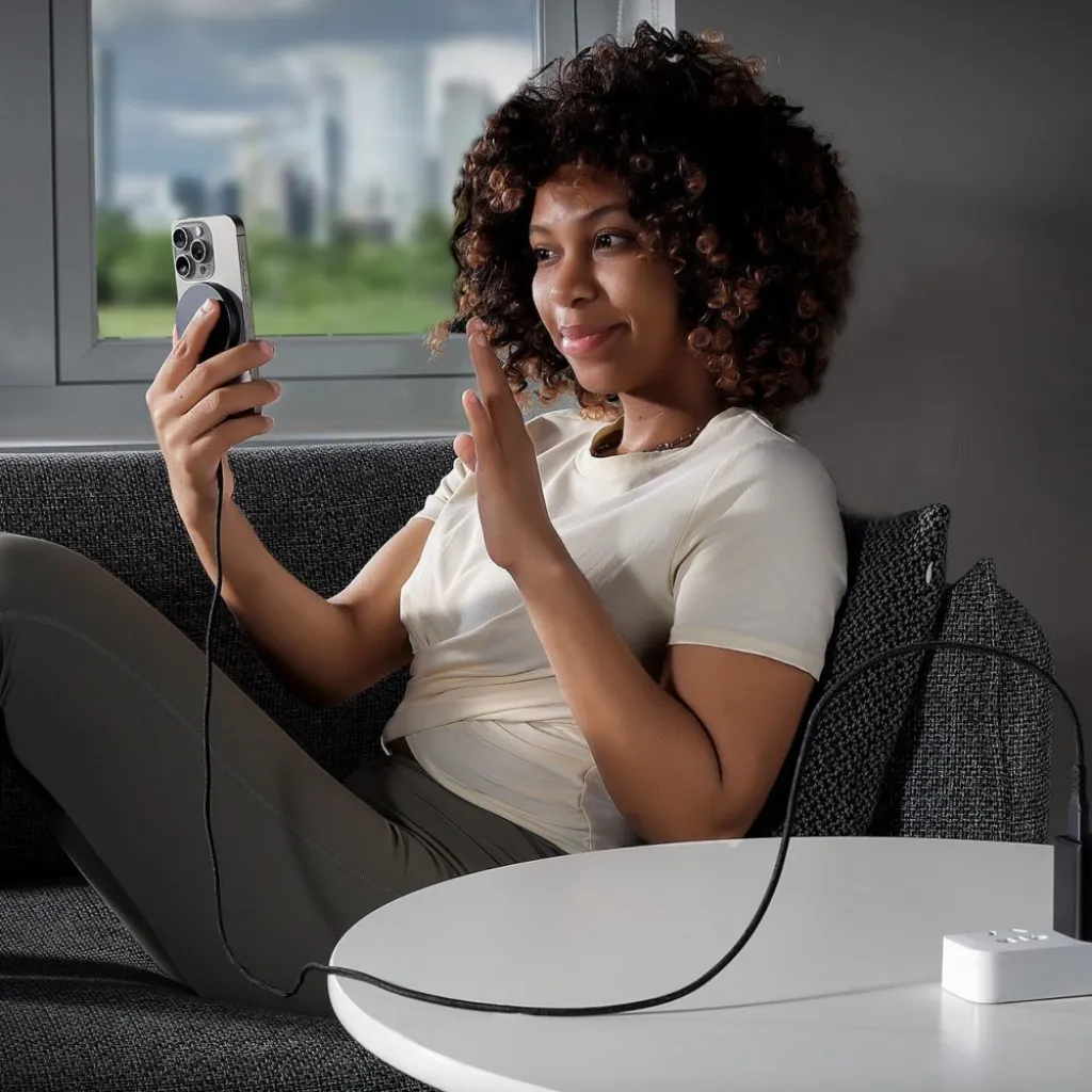 Esr Halolock Qi2 Mini Magnetikus Magsafe Vezeték Nélküli Töltő 15w Fekete - 7